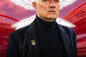 九游体育-包含冲刺阶段NBA总决赛传出新动向，本菲卡回应争议，管理层表态——引发热议，轮换策略成焦点的词条-九游体育